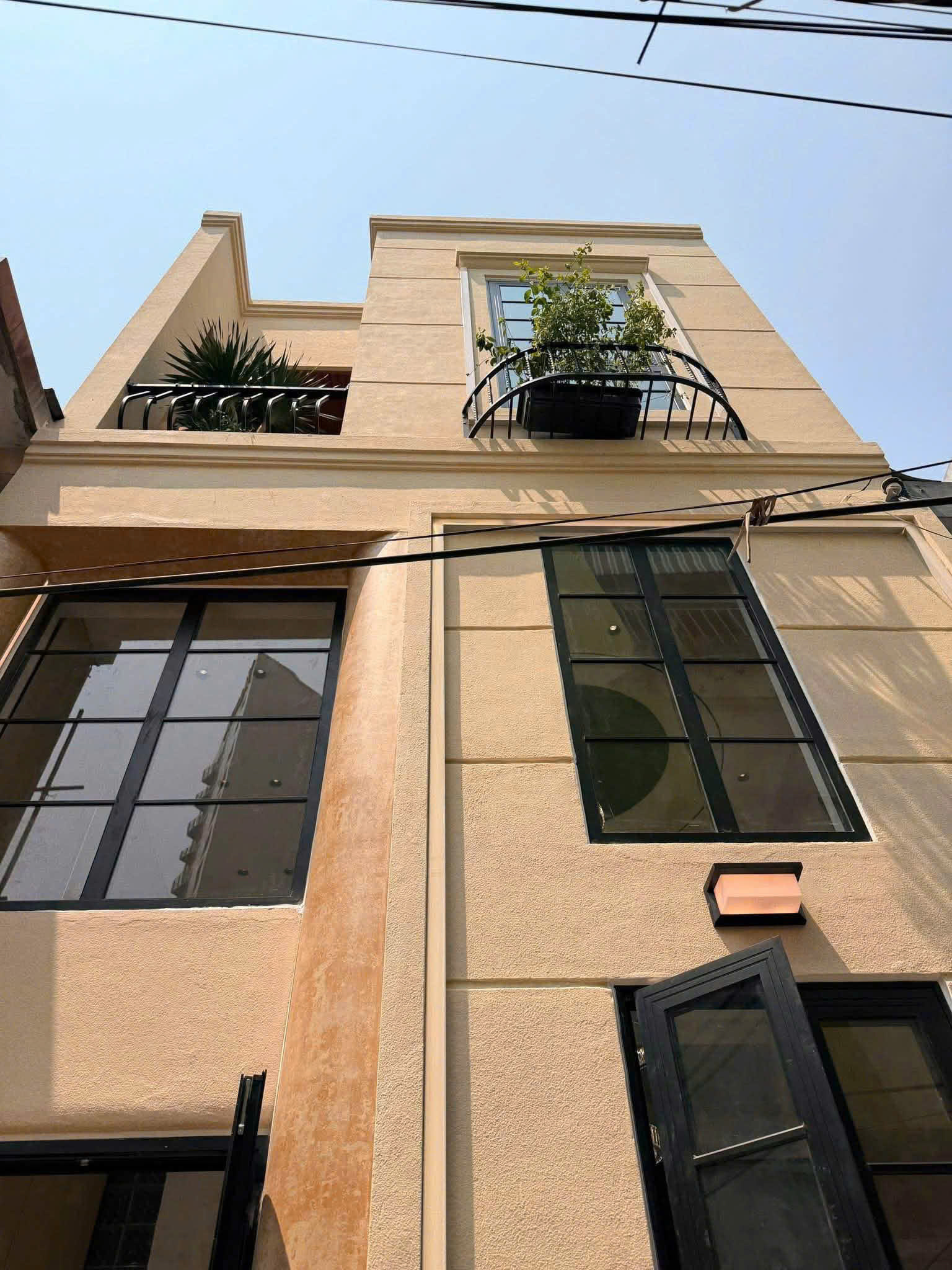 LVCC| Villa Trưng Nữ Vương - 3 phòng ngủ - 45tr (việt), 50tr (tây)