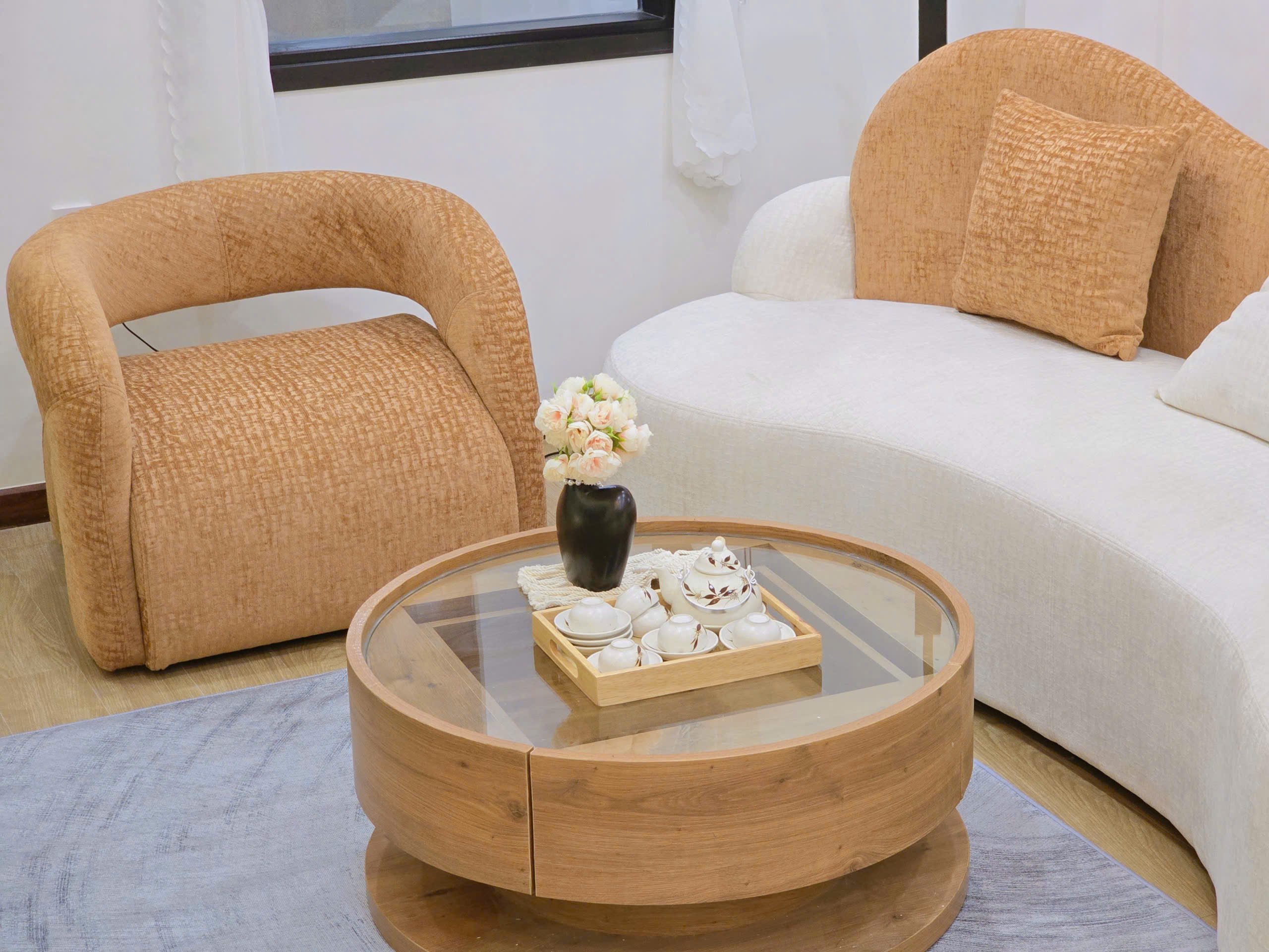 Nhà 3 tầng ông ích khiêm gần đường chính, ngay ngã tư lê đình dương 3 ngủ 4 wc sân thương đầy đủ nội thất