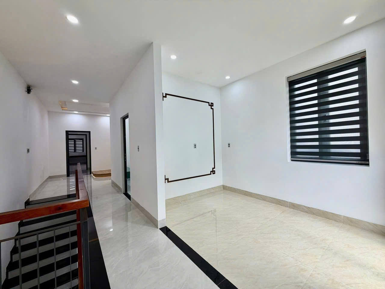 | Cho thuê nhà 2 tầng kiệt oto 6m 383/38 Hải Phòng.