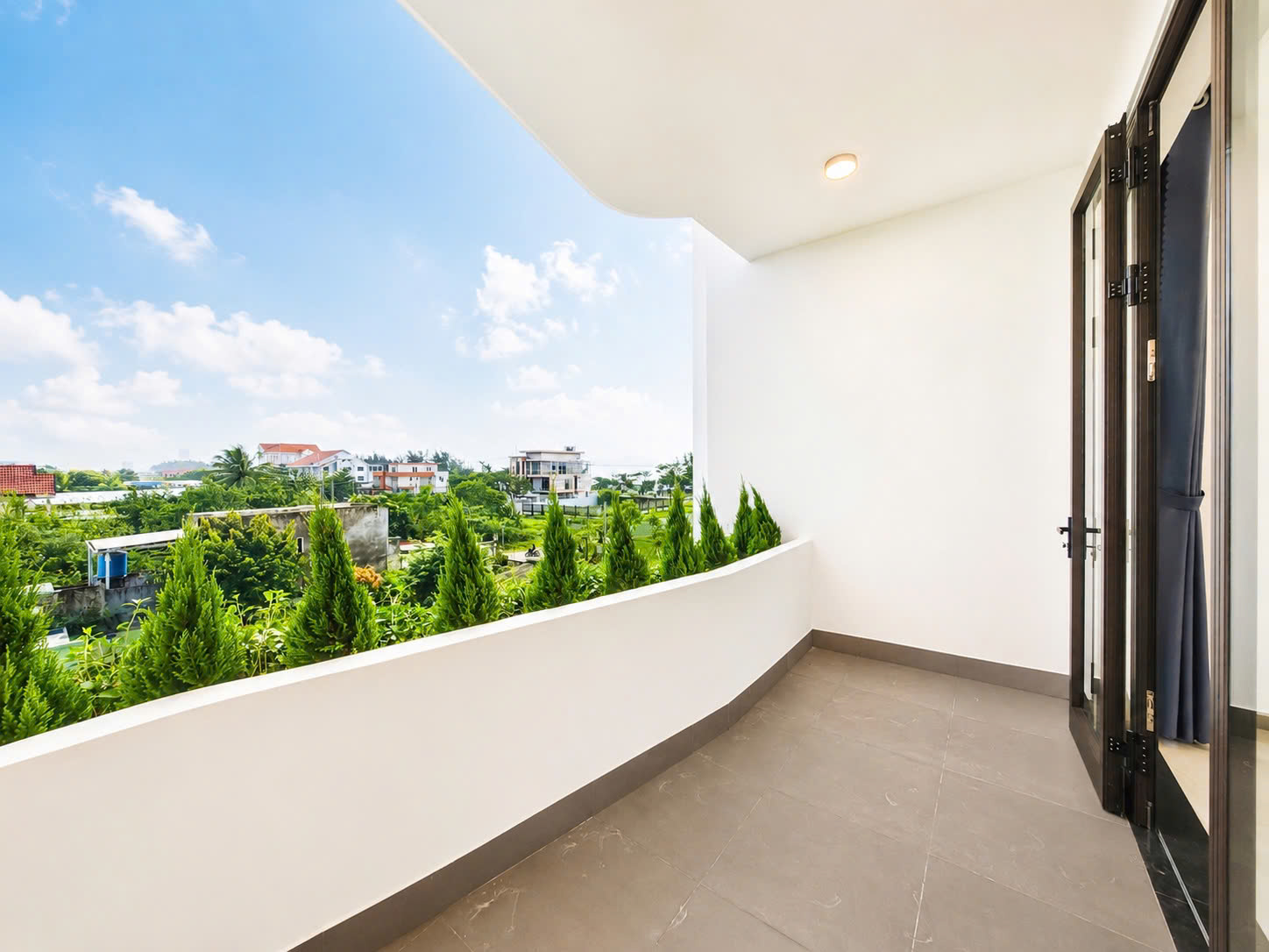 🌸 3-BEDROOM HOUSE FOR RENT – NGUYỄN CHÁNH