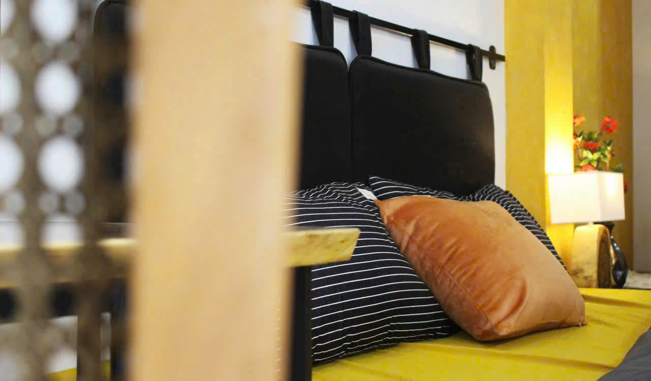 Cho Thuê Homestay nhà 3 tầng lô góc 2 mặt tiền đường Phan Bôi – An Nhơn 9 trung tâm khu phố Hàn cực hiếm.