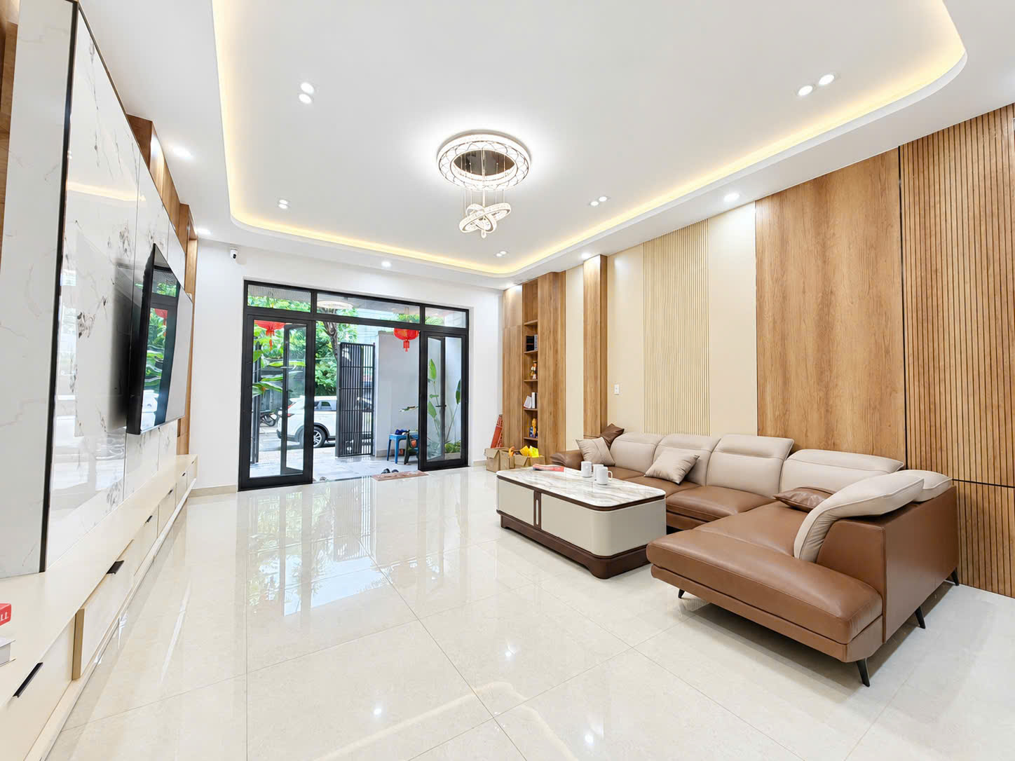 🌸🌸CHO THUÊ NHÀ 3 TẦNG LUXURY – HÒA XUÂN